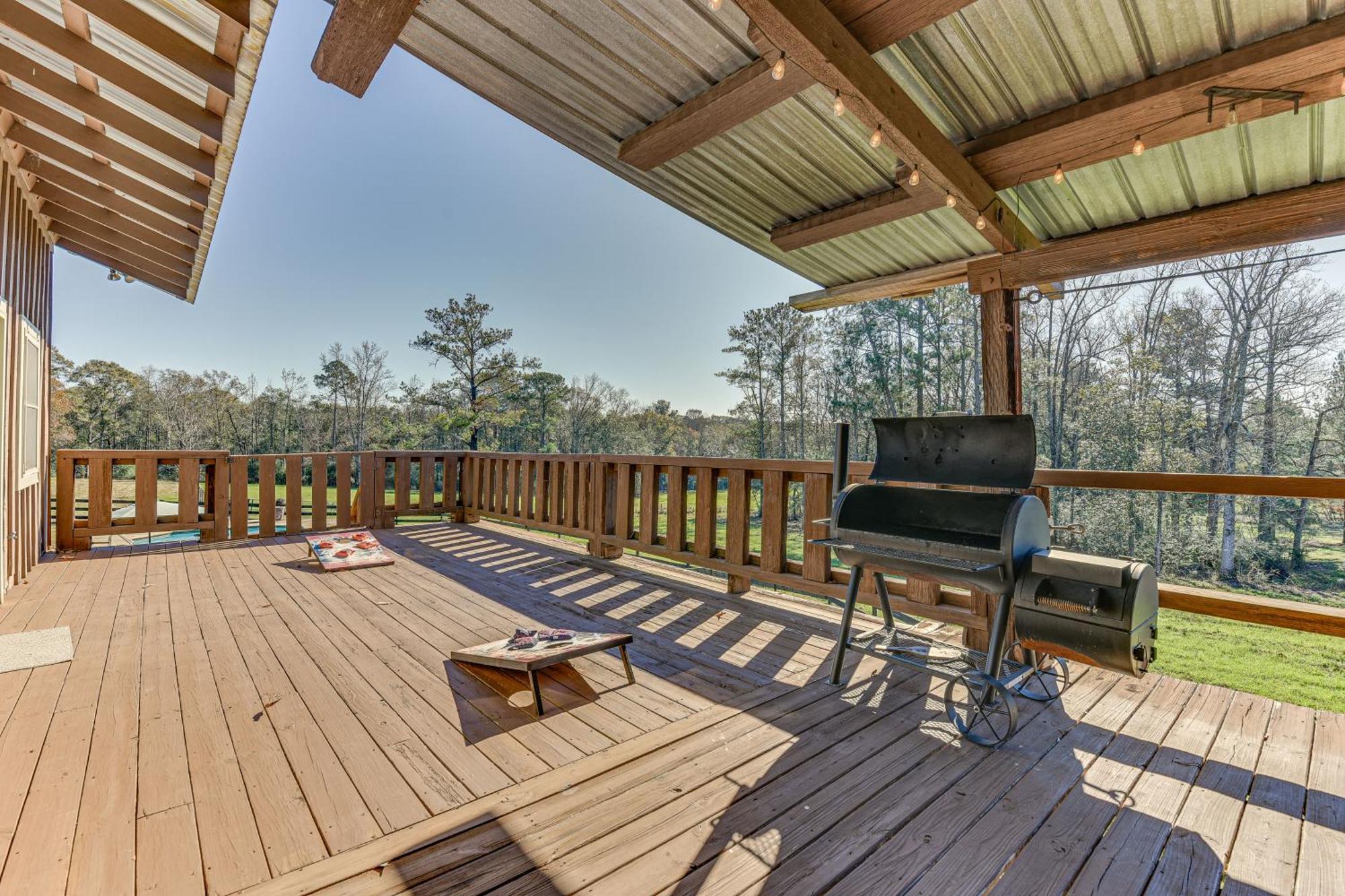 Pet-Friendly Opp Vacation Rental With Spacious Deck! Exterior foto