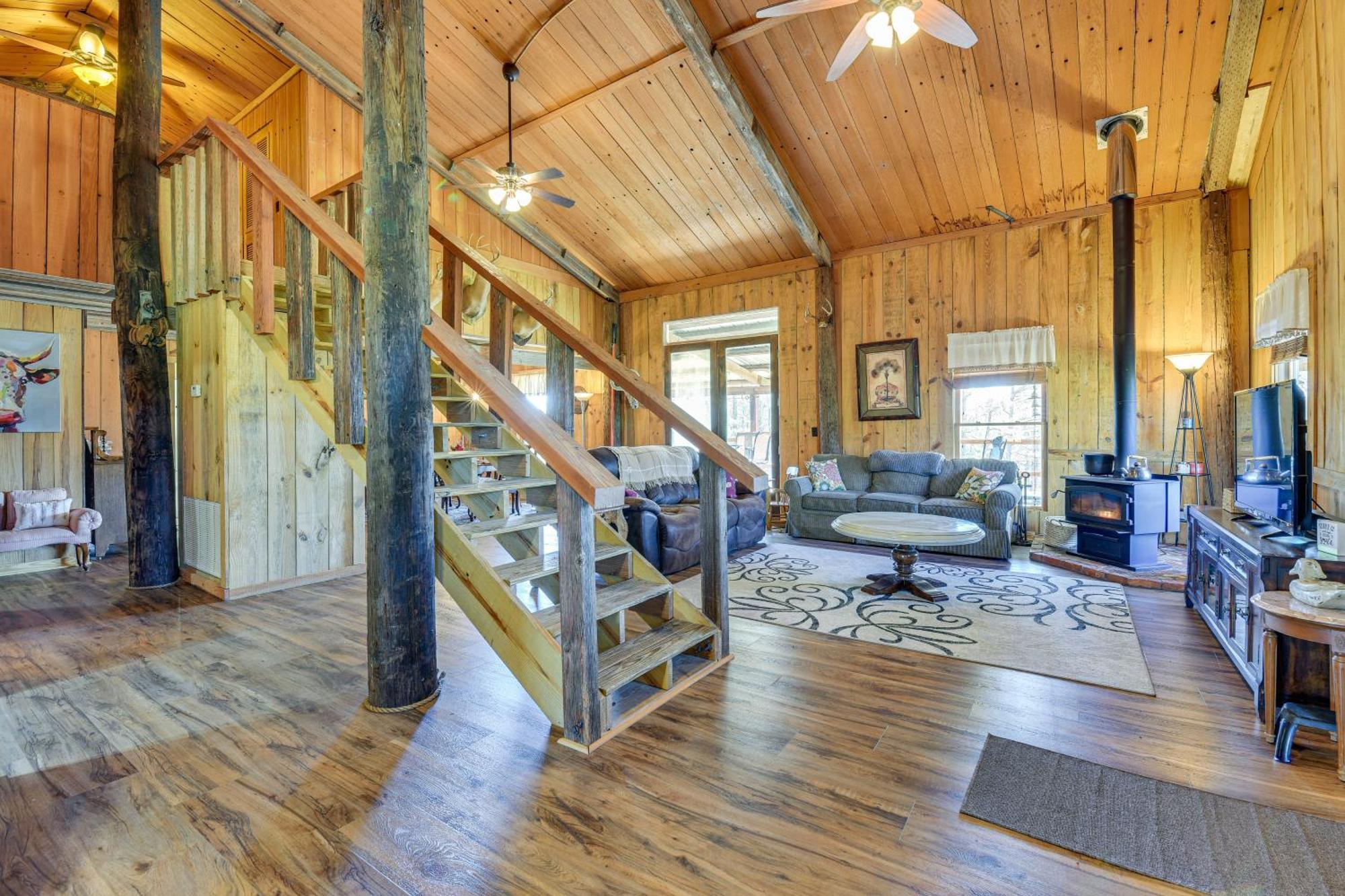 Pet-Friendly Opp Vacation Rental With Spacious Deck! Exterior foto